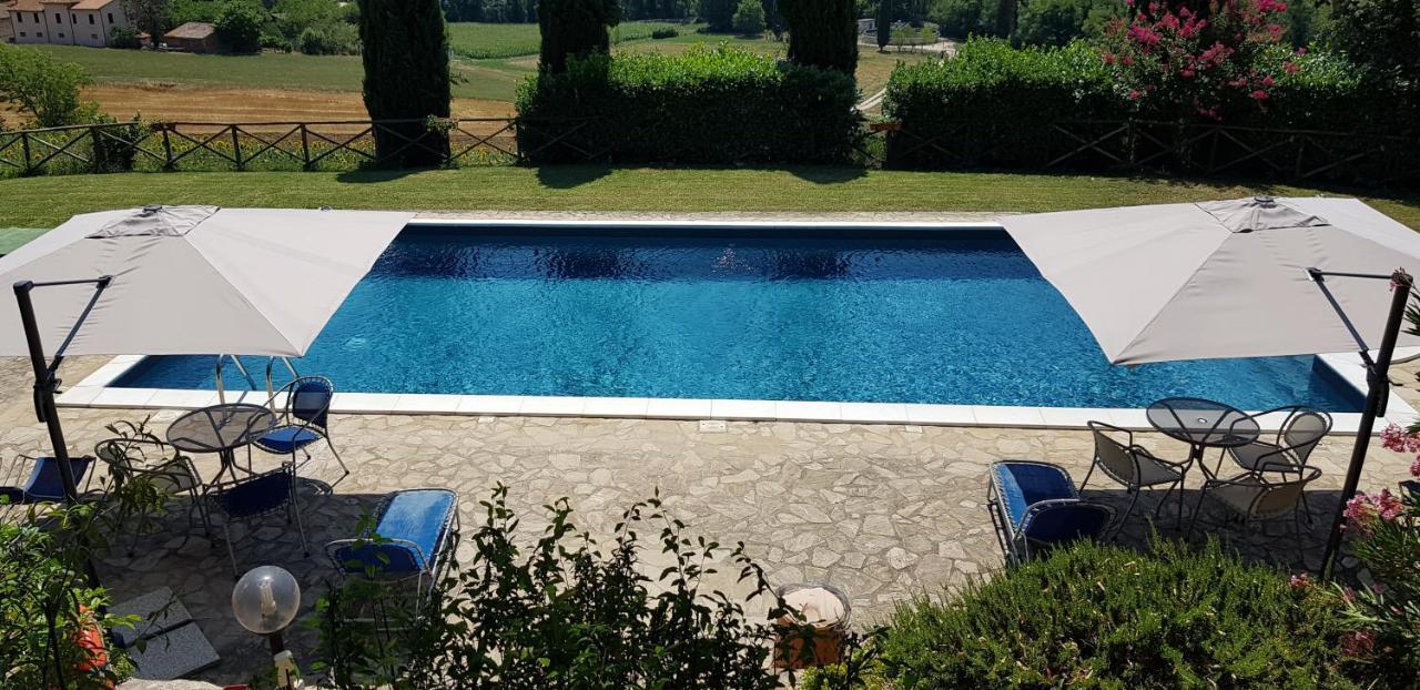 Case In Campagna Con Piscina A Todi Ngoại thất bức ảnh